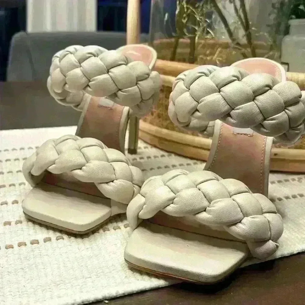 Steve Madden Kenley Braided Slip On Heel Sandals in Off-White Bone sz 6 -